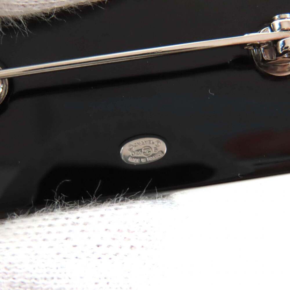 CHANEL Authentic Black Logo Brooch - Picture 8 of 8
